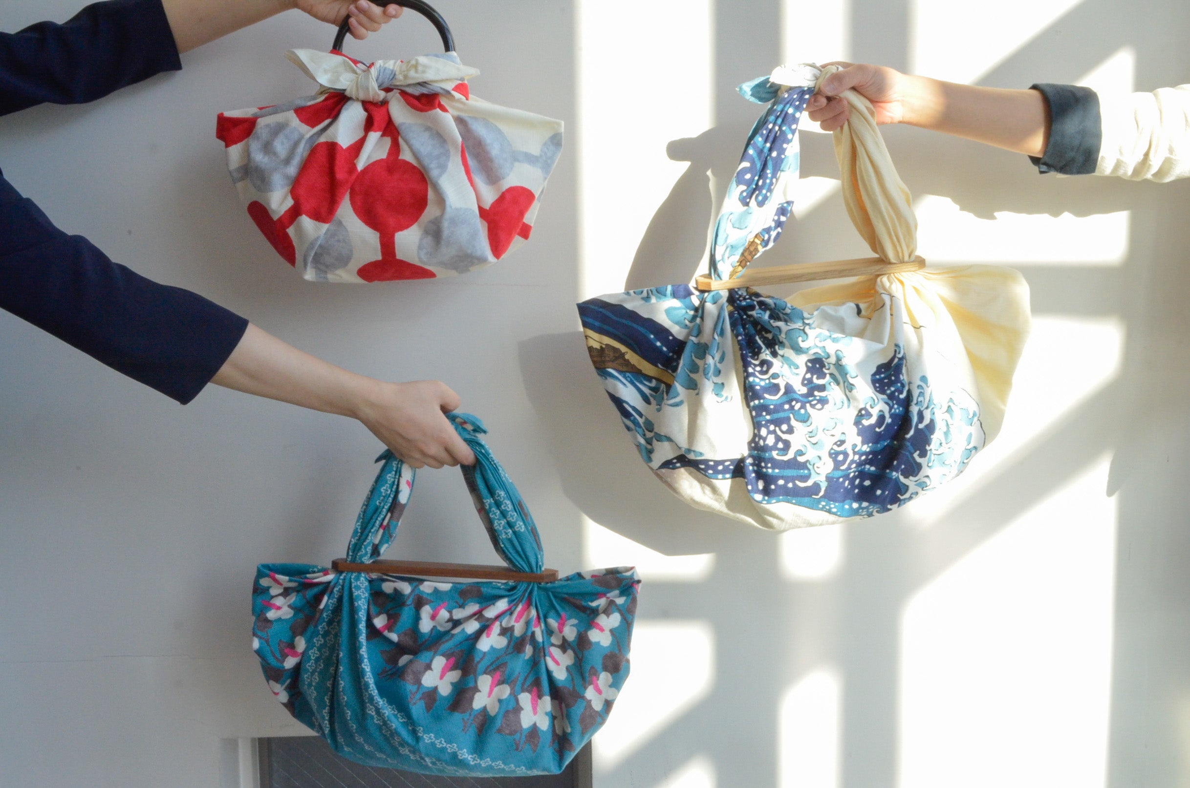 How To Use Furoshiki: A Magical Piece of Japanese Wrapping Cloth