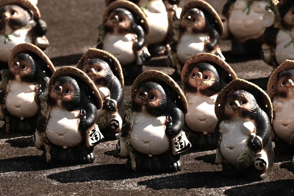 Shigaraki Pottery: The Ancient Japanese Ceramic Tradition an Hour from