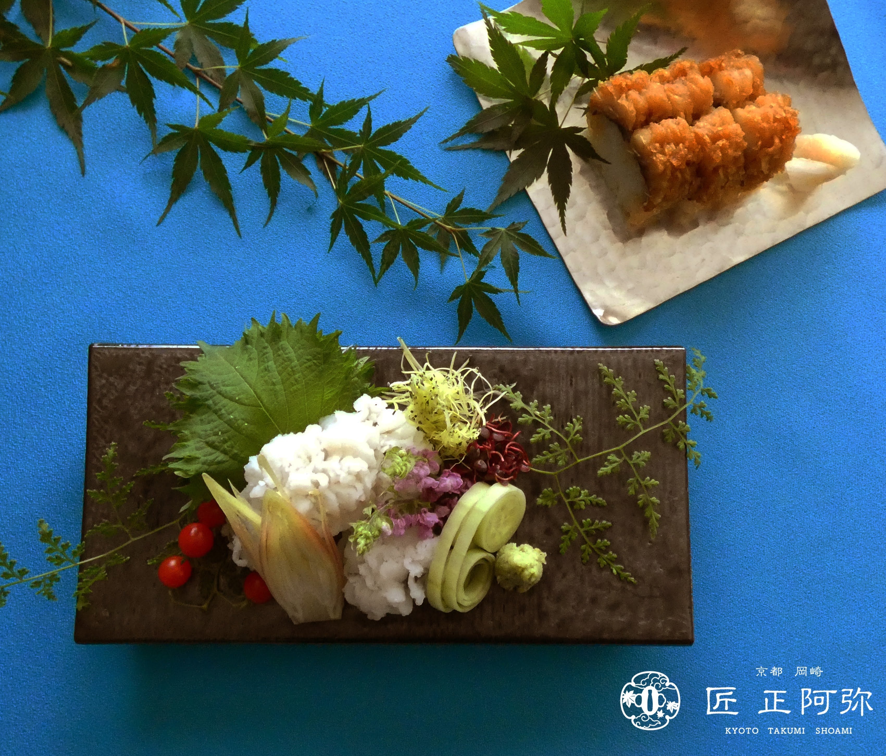 With their simple and lean design, ceramic and lacquerware dishes beautifully present not only Japanese cuisine, but also a variety of other dishes.
