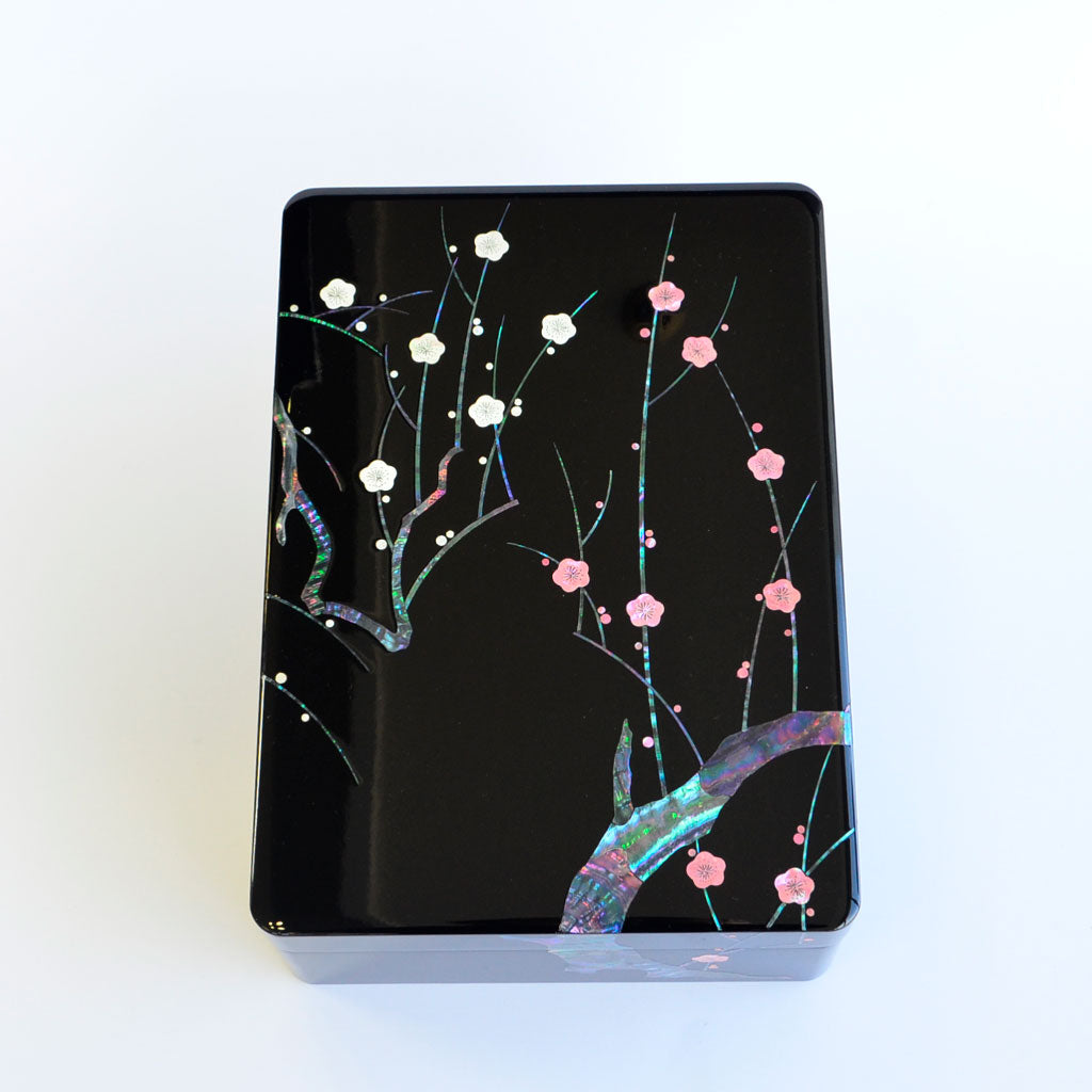 Lacquerware Storage Box with Raden "Ko-Rin Ume (Plum Blossoms)"