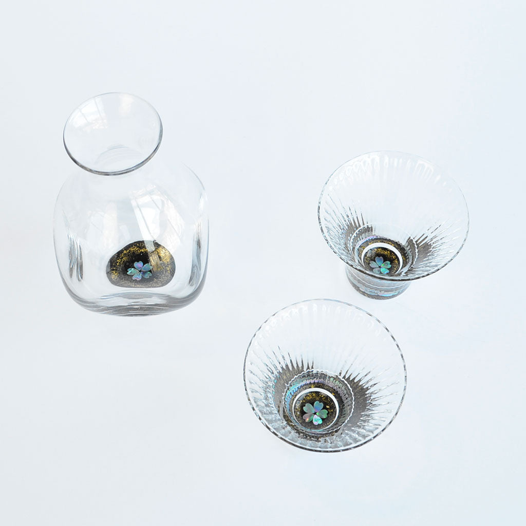 Raden Sake Decanter and Cups set