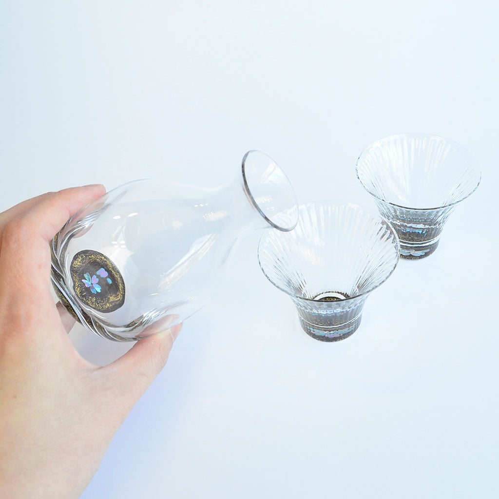 Raden Sake Decanter and Cups set