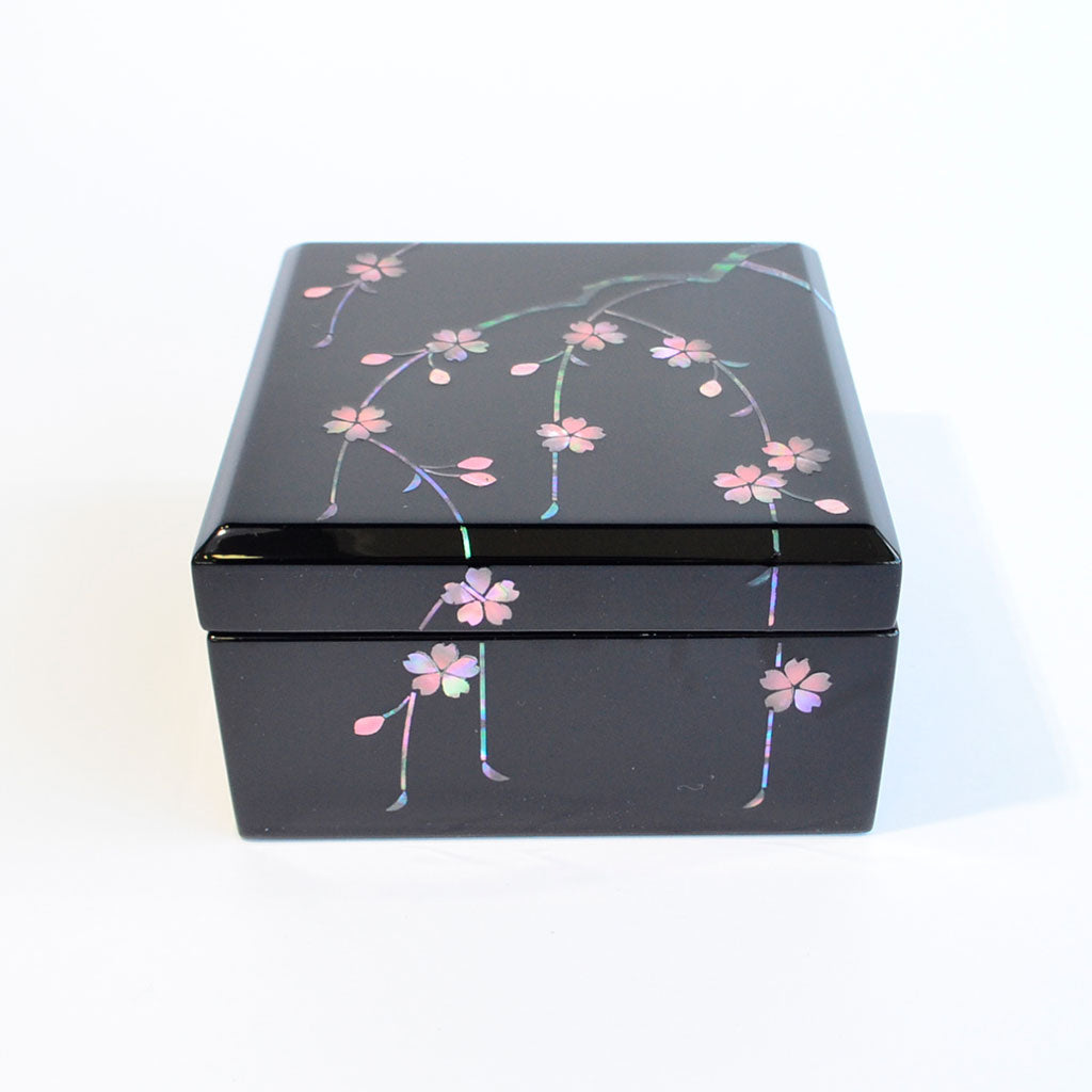Small Lacquerware Box with Raden "Cherry Blossoms"