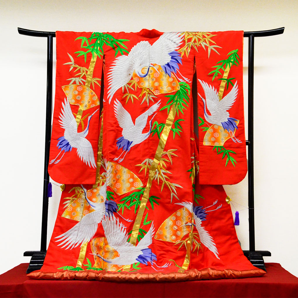 Uchikake Wedding Kimono "Crane Bamboo Fan" (Vintage)