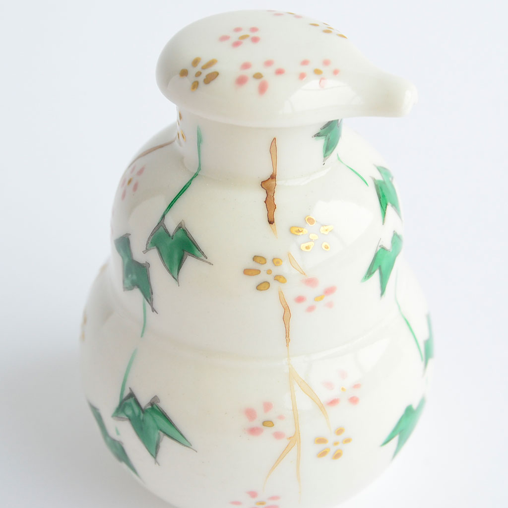 Kiyomizu Ware Soy Sauce Dispenser