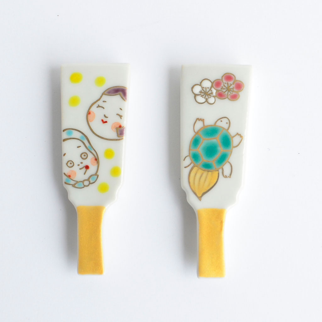Kiyomizu Ware Chopstick Rest 5pcs Set "Fortune Battledore"