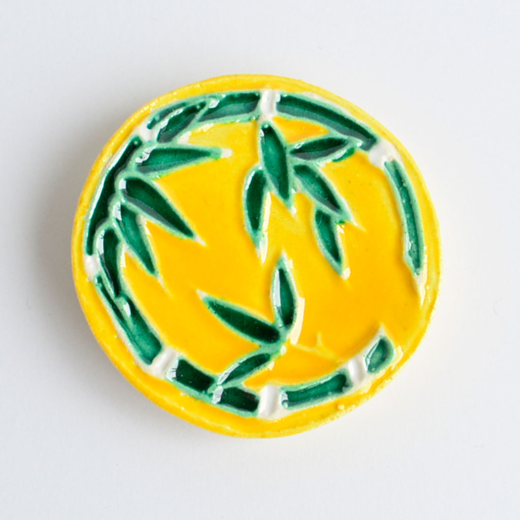 Kiyomizu Ware Chopstick Rest 5pcs Set "Yellow Cochin with Auspicious Motifs"