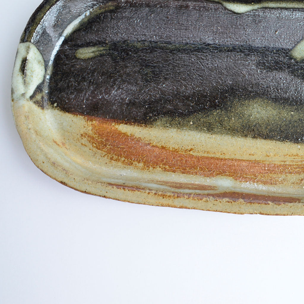 Shigaraki Ware Plate "Akatsuki / Oval Shape"
