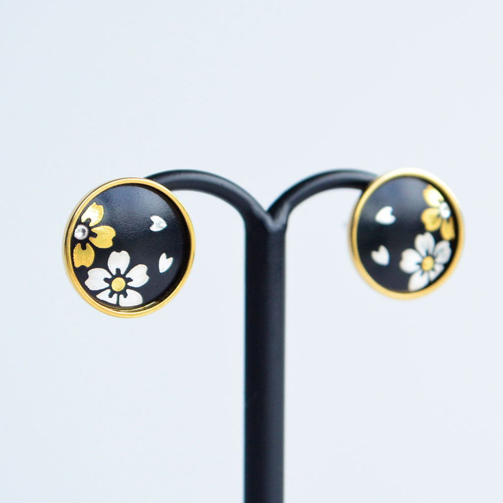 Kyoto Damascene Stud Earrings "Cherry blossoms in full bloom"– Diameter: 1.2 cm