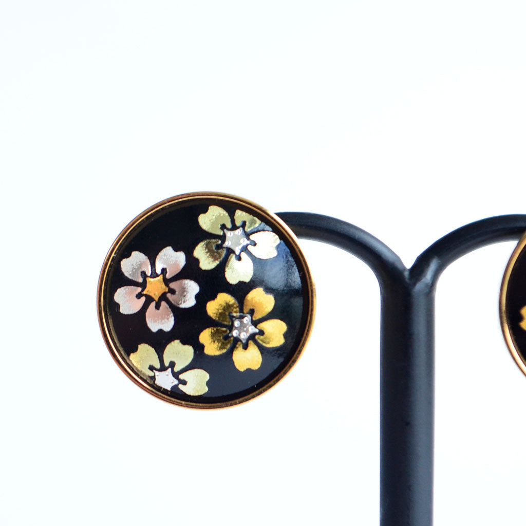 Kyoto Damascene Stud Earrings "Cherry blossoms in full bloom"– Diameter: 1.6 cm