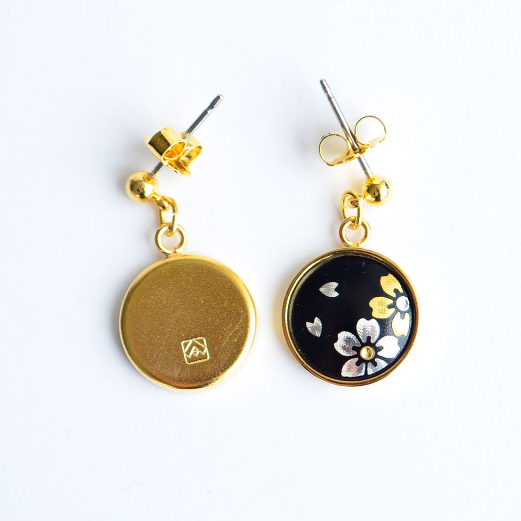 Kyoto Damascene Dangling Earrings "Cherry blossoms in full bloom"– Diameter: 1.2 cm