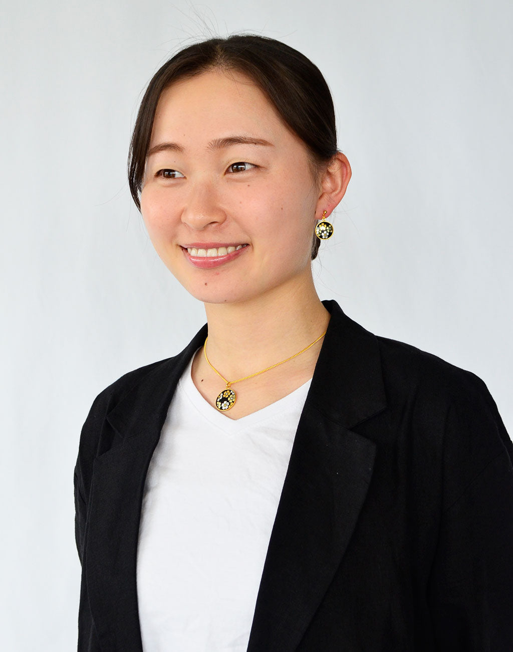 Kyoto Damascene Dangling Earrings "Cherry blossoms in full bloom"– Diameter: 1.6 cm