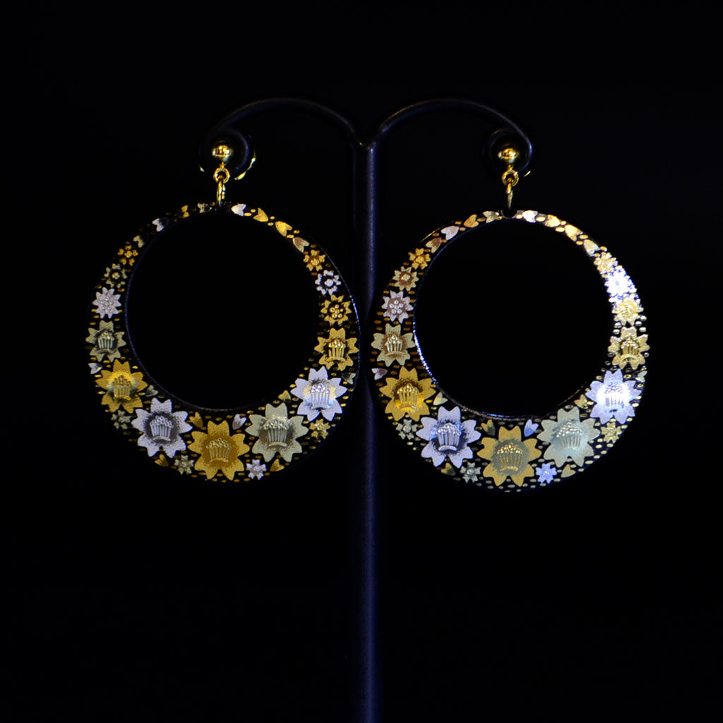 Kyoto Damascene Open Circle Earrings Fully Covered With Cherry Blossoms – Diameter: 3 cm
