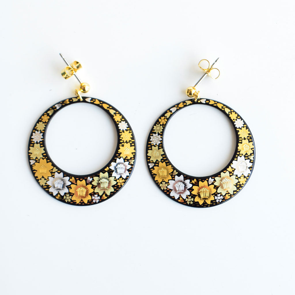 Kyoto Damascene Open Circle Earrings Fully Covered With Cherry Blossoms – Diameter: 3 cm