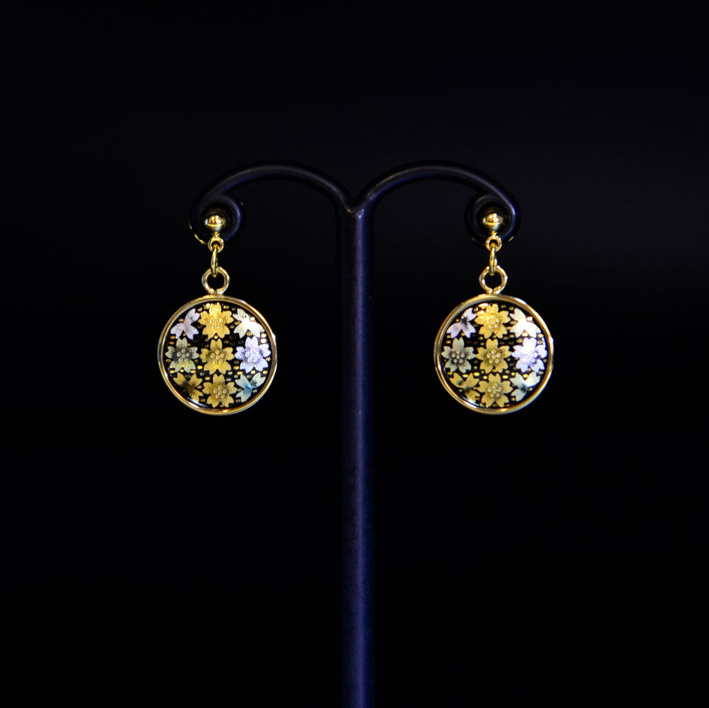 Kyoto Damascene Dungling Earrings Fully Covered With Cherry Blossoms – Diameter: 1.2 cm