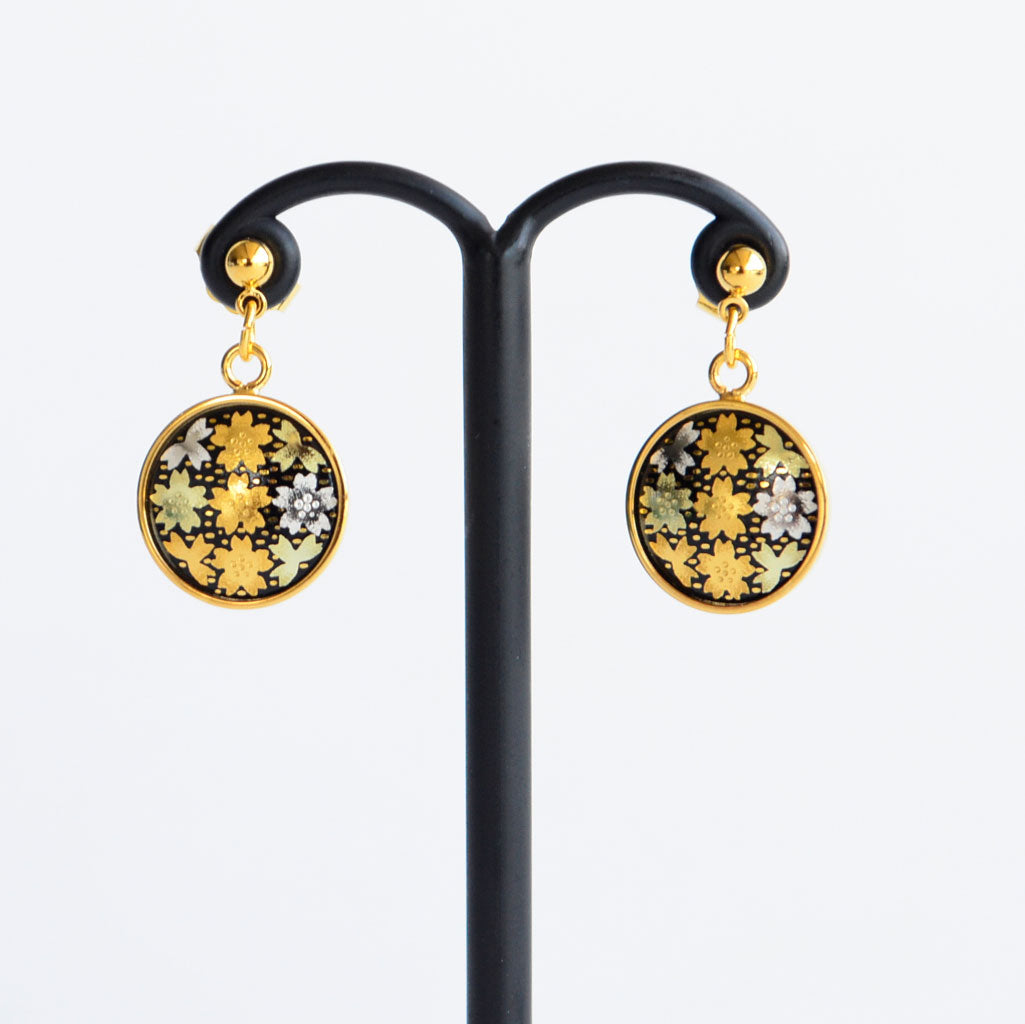 Kyoto Damascene Dungling Earrings Fully Covered With Cherry Blossoms – Diameter: 1.2 cm