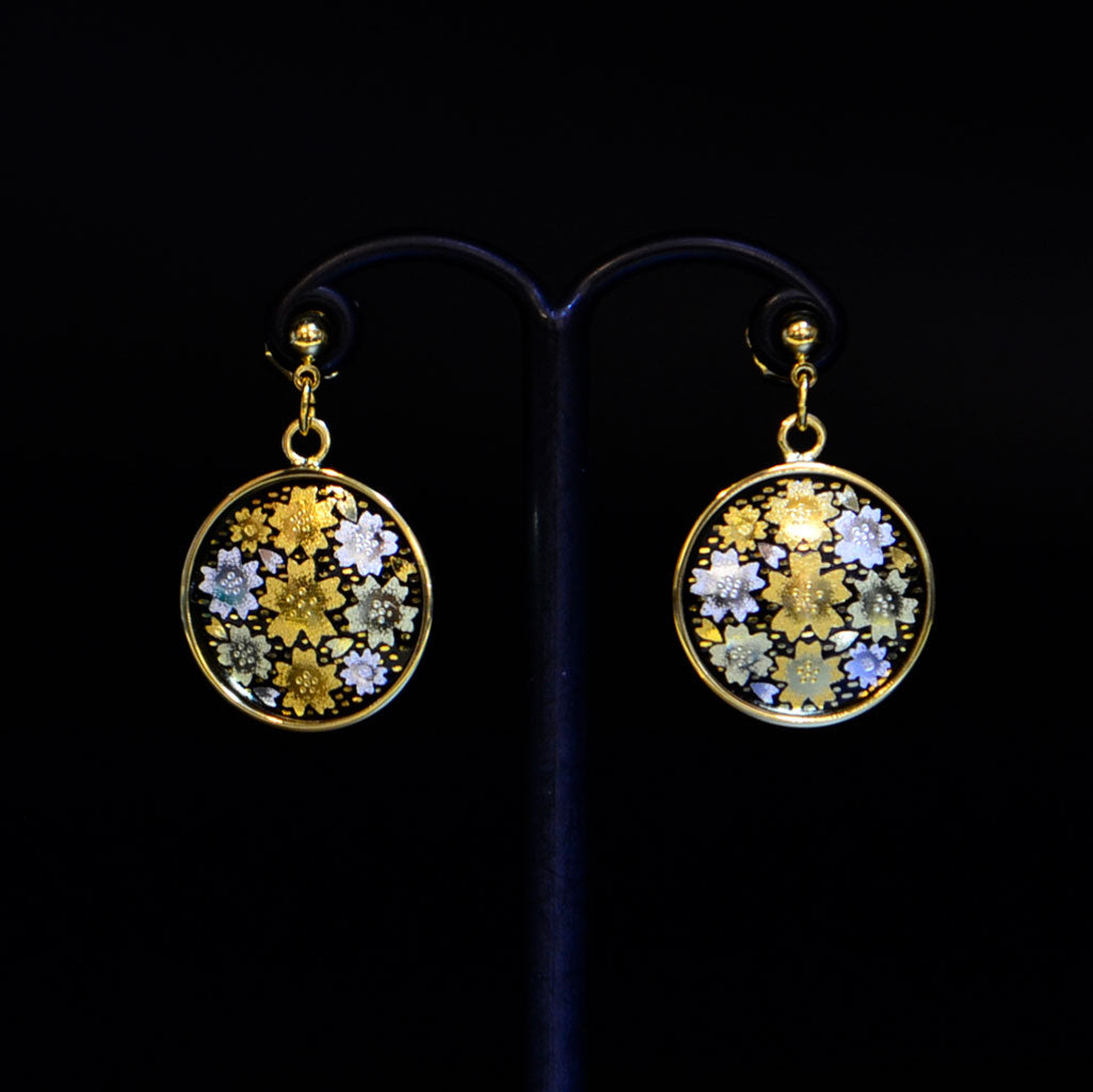 Kyoto Damascene Dungling Earrings Fully Covered With Cherry Blossoms – Diameter: 1.6 cm