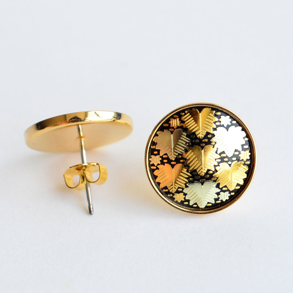 Kyoto Damascene Stud Earrings Fully Covered With Ivy – Diameter: 1.6 cm