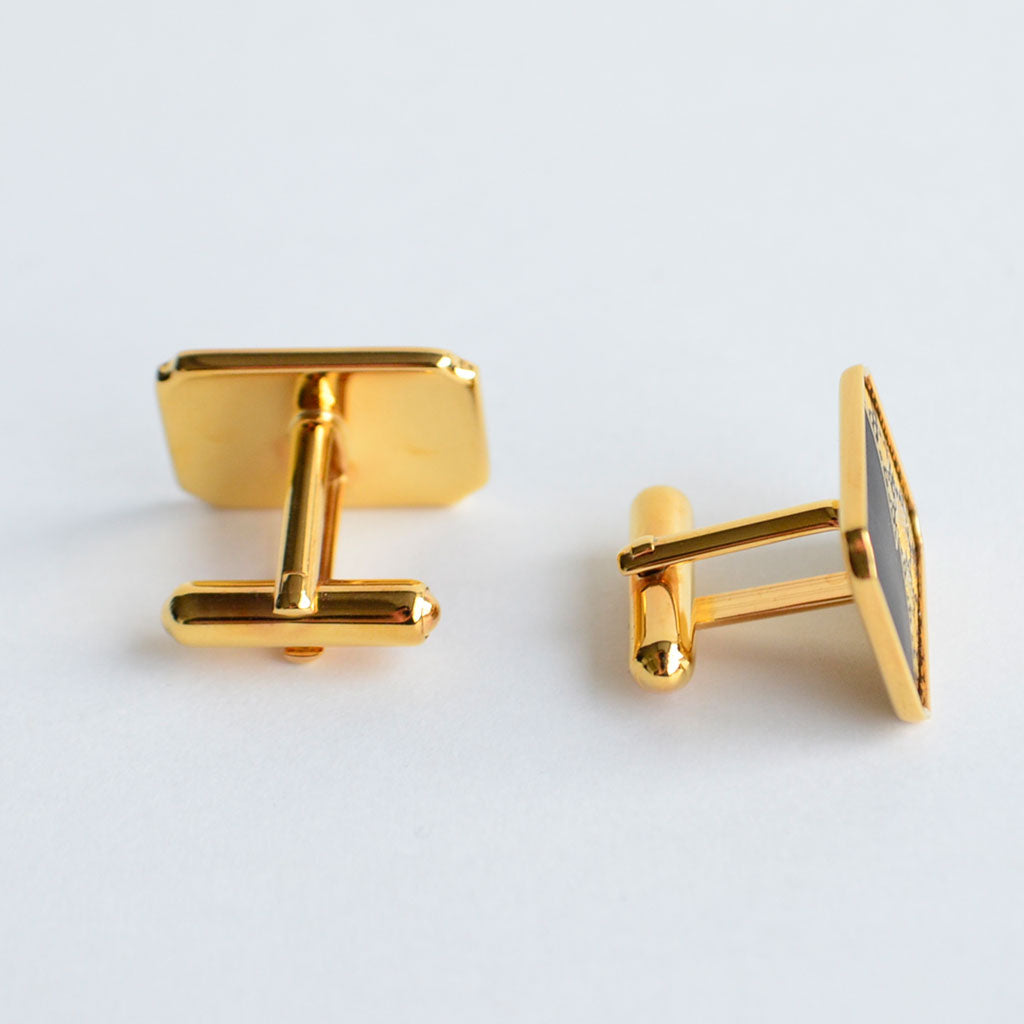 Kyoto Damascene Cufflinks Fully Covered With Ivy Half Black – Size : 2×1.3 cm