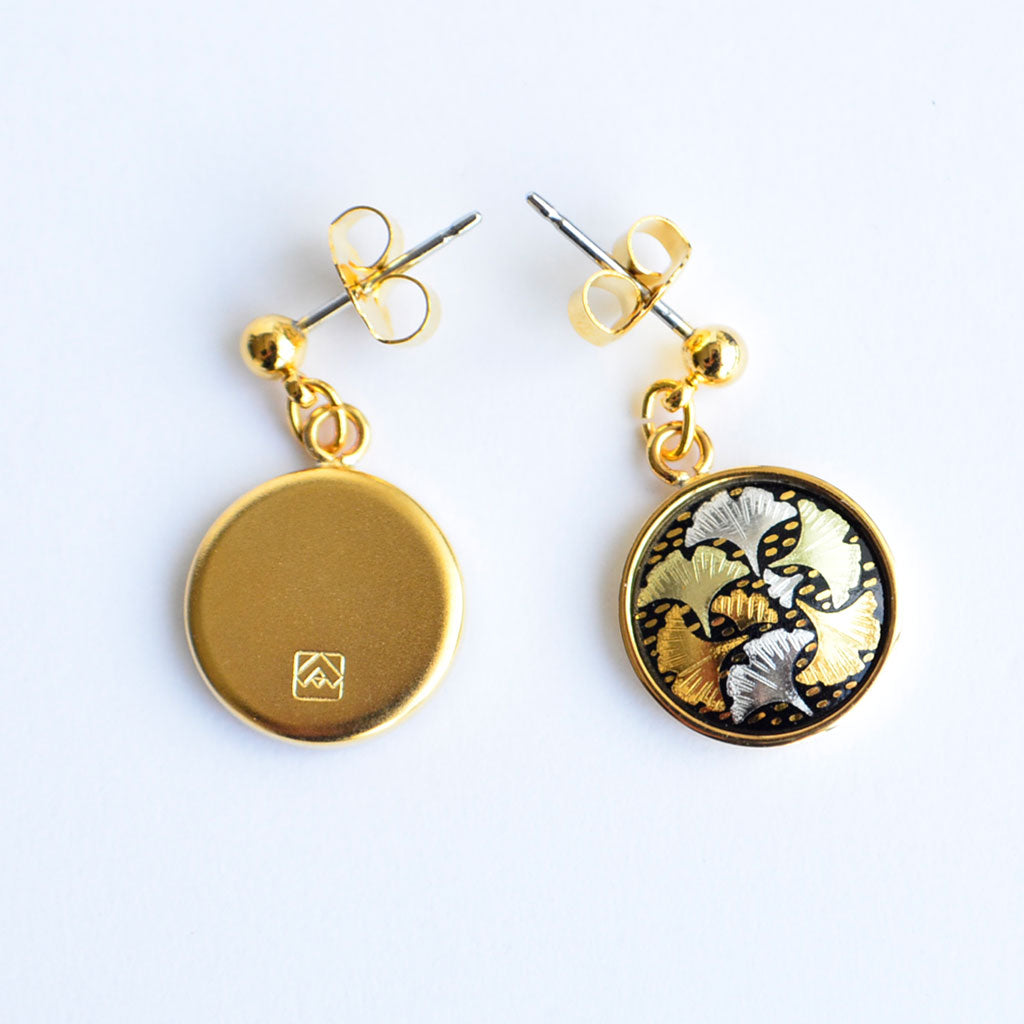 Kyoto Damascene Dungling Earrings Fully Covered With Ginkgo Leaves – Diameter: 1.2 cm
