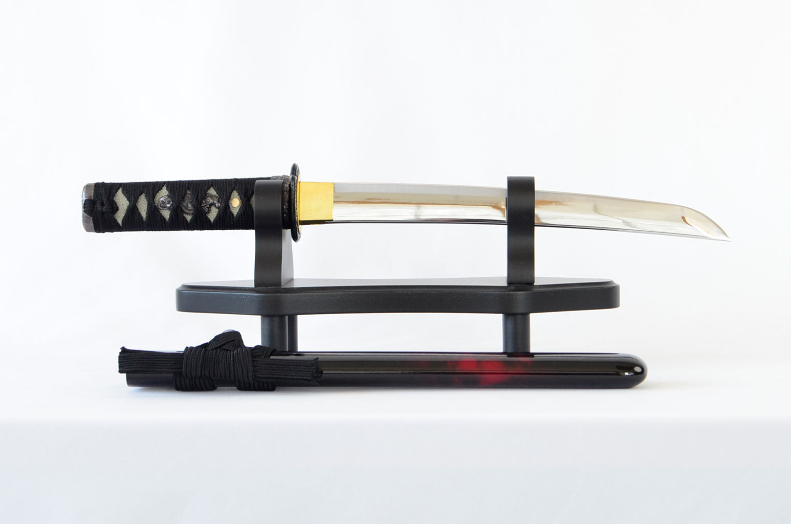 Ornamental Dagger "Red Marble"