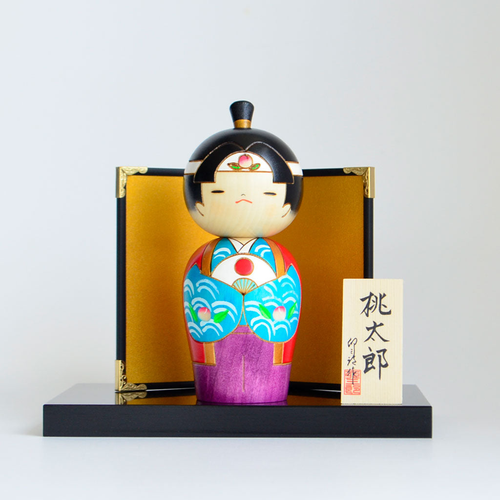 Kokeshi doll ”Momo Taro”