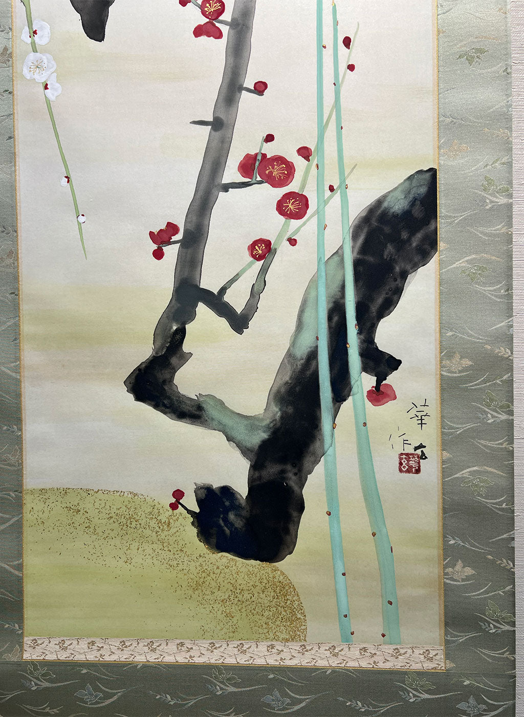 Japanese Hanging Scroll Kakejiku Painted by Shinji Kouno ”Red and White Plum Blossoms” (OKJ 104)
