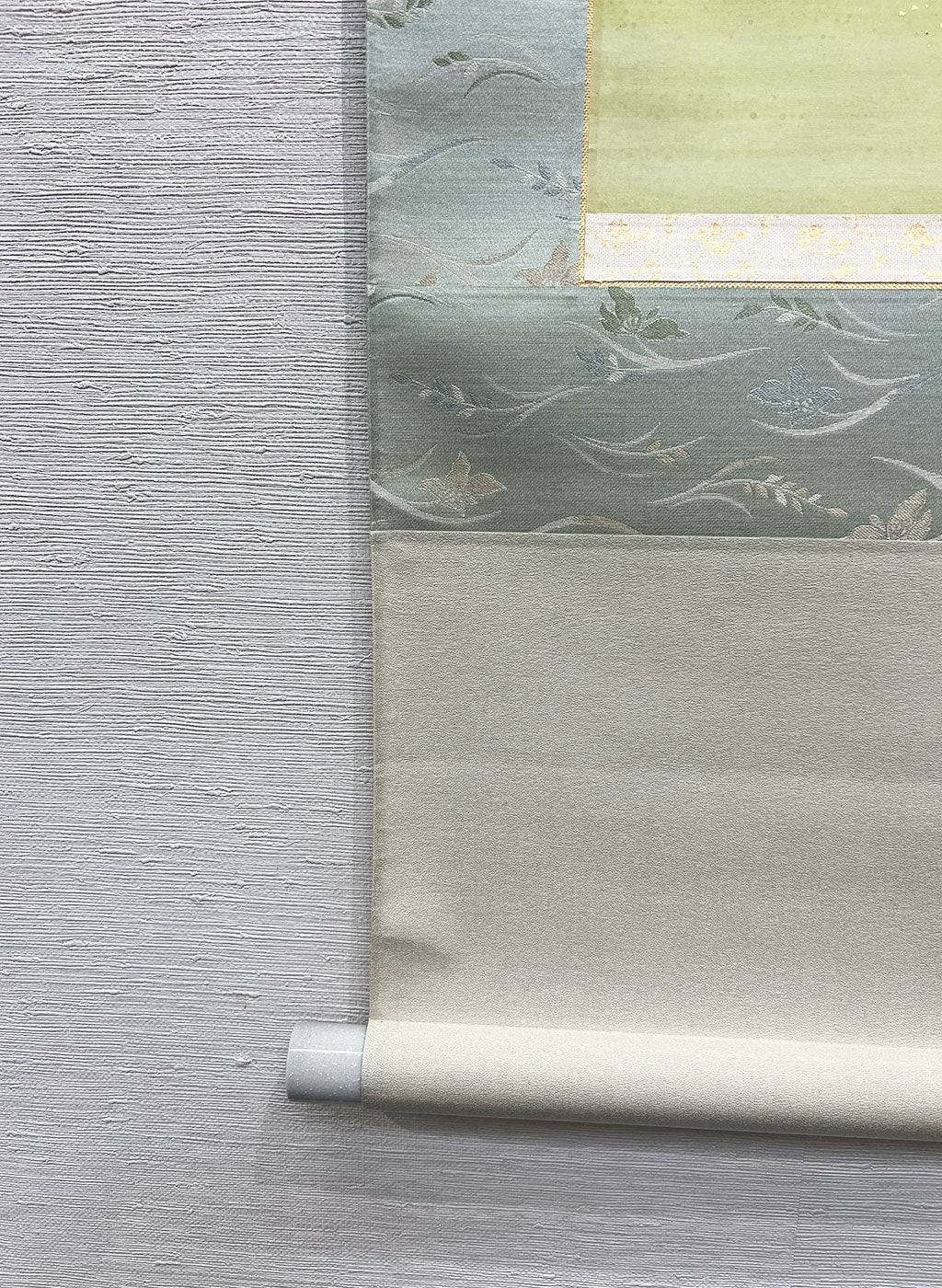 Japanese Hanging Scroll Kakejiku Painted by Shinji Kouno ”Red and White Plum Blossoms” (OKJ 104)