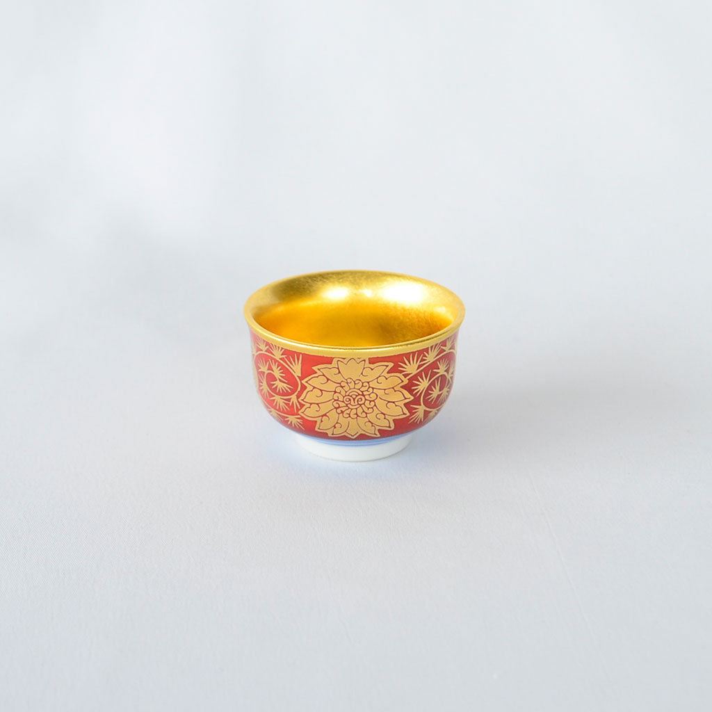 Gold Leaf Kutani Ware Sake Cup "Eiraku Style"