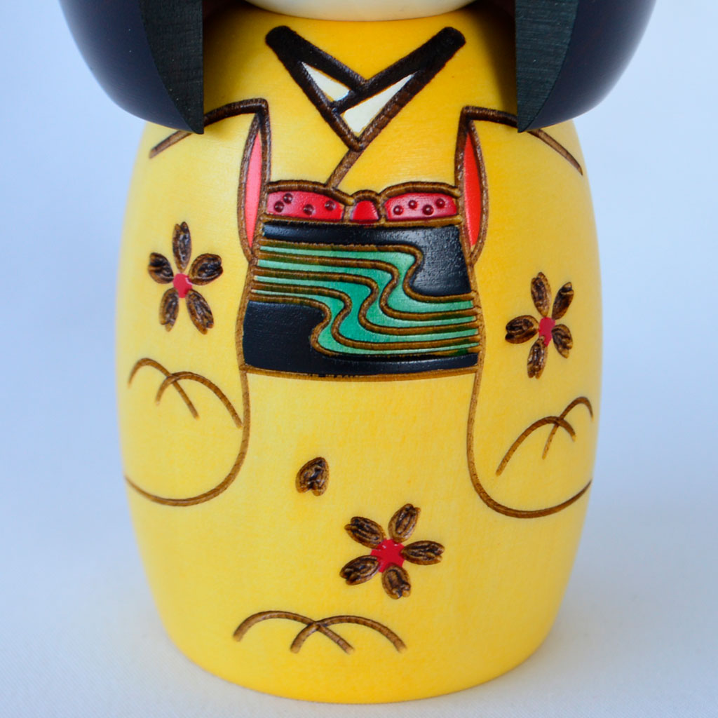 Kokeshi Doll "Osanago Ki (Young Child Yellow)"