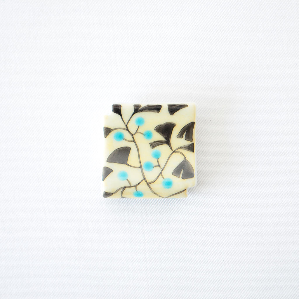 Kiyomizu ware Chopstick rest
Taisho-roman
