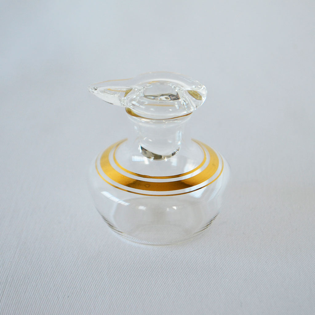 Mini Glass Soy Sauce Vessel