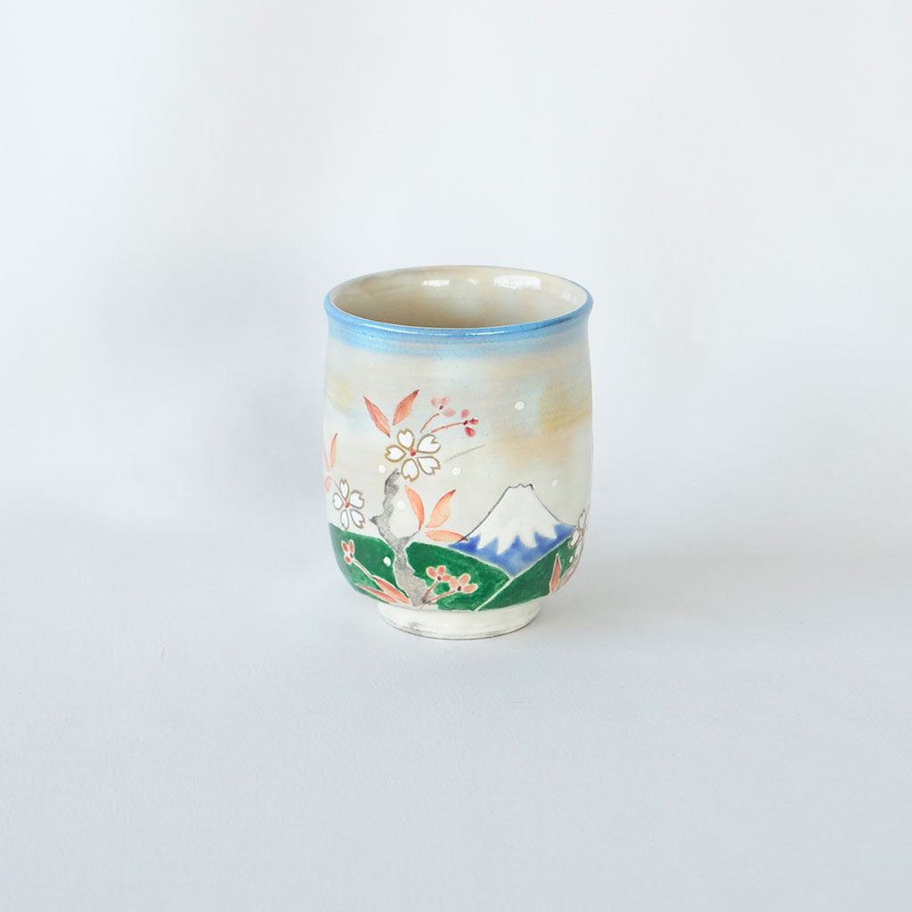 Kiyomizu ware Tea Cup Cherry Blossoms on Mt.Fuji