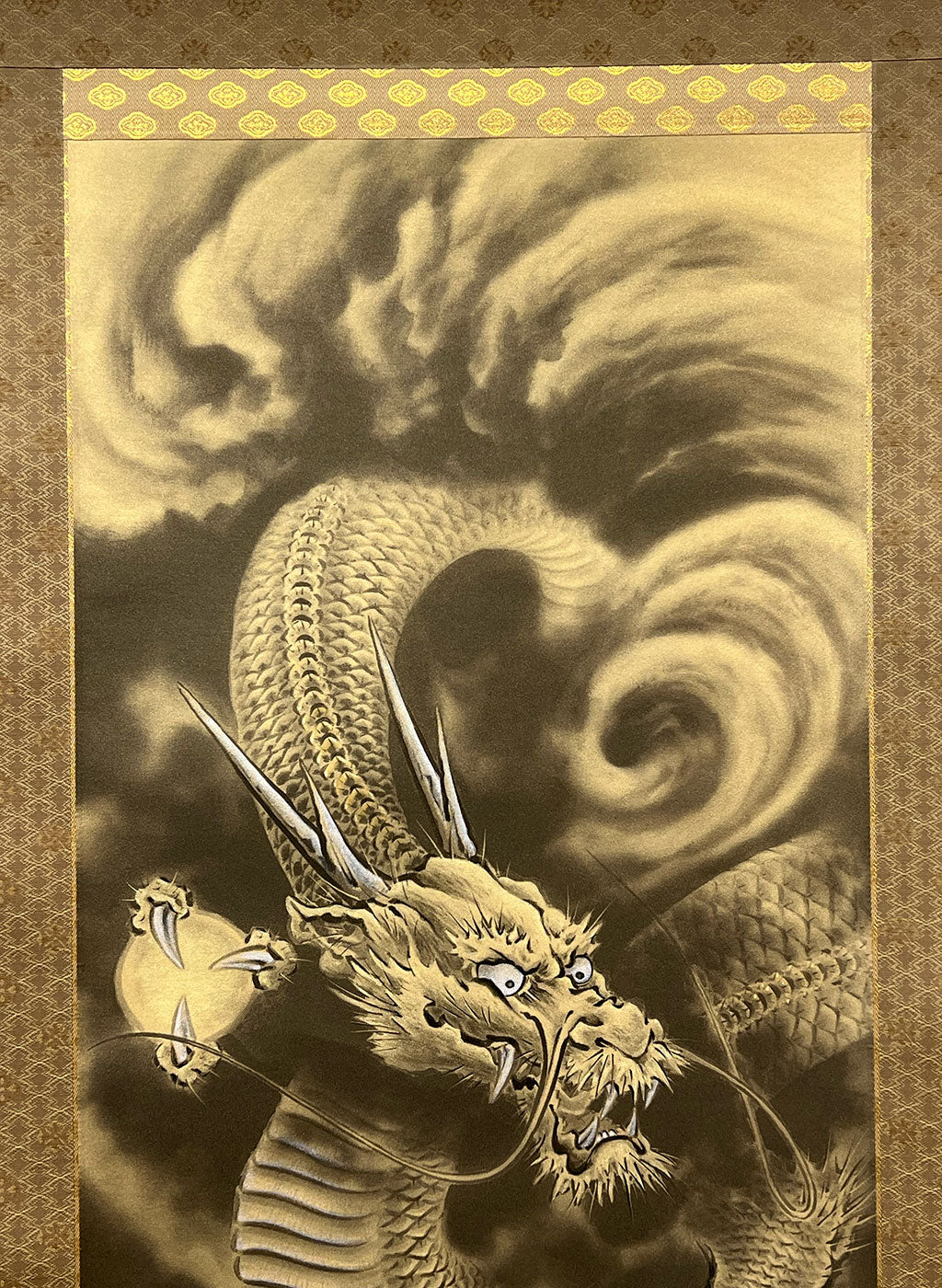 Japanese Hanging Scroll Kakejiku Reiho Imai "Golden Dragon"