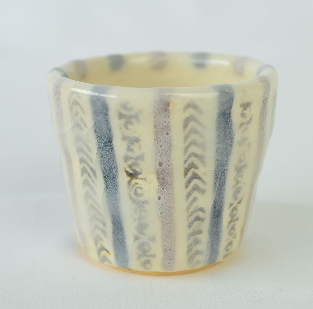 Kiyomizu Ware Sake Decanter & Cups Set "Shino Tokusa"