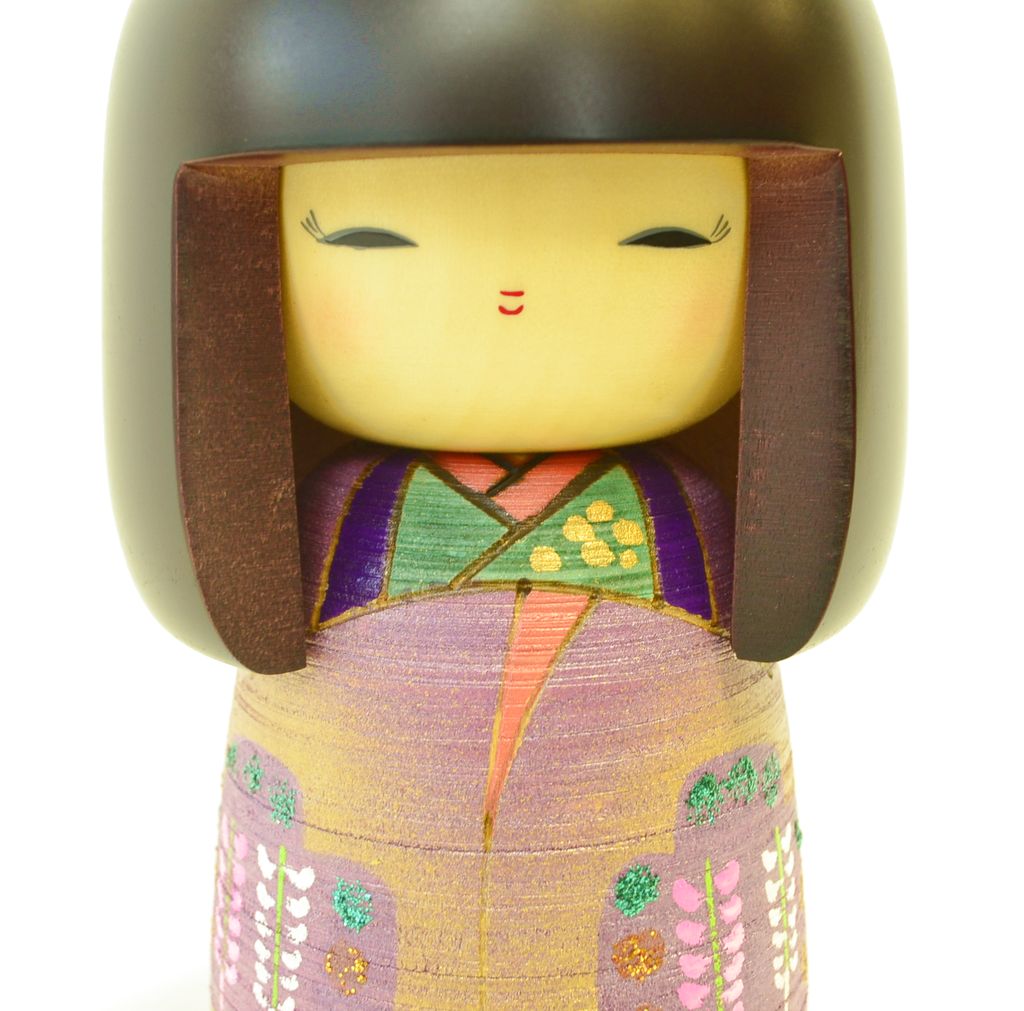 Kokeshi doll "Yosooi (Dressed up)"