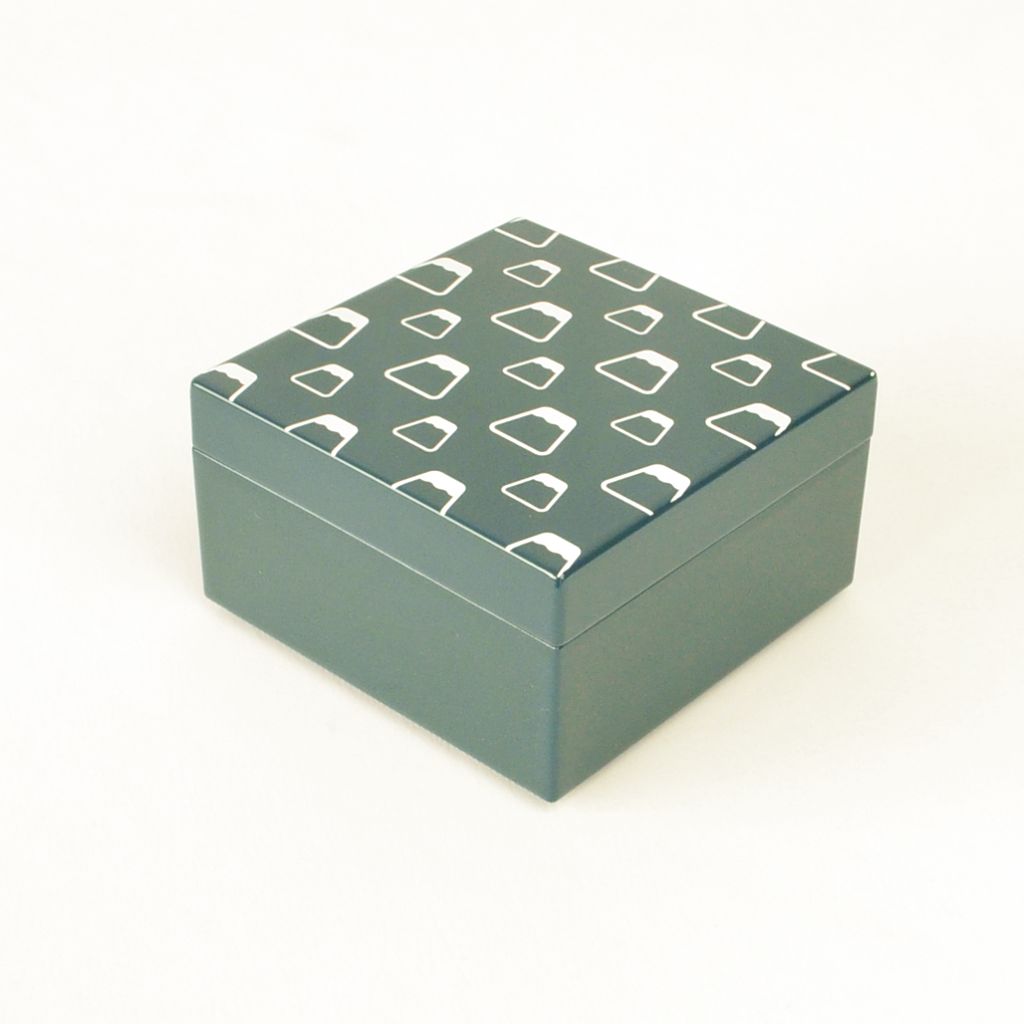 Lacquerware Small Box "Mt.Fuji"●