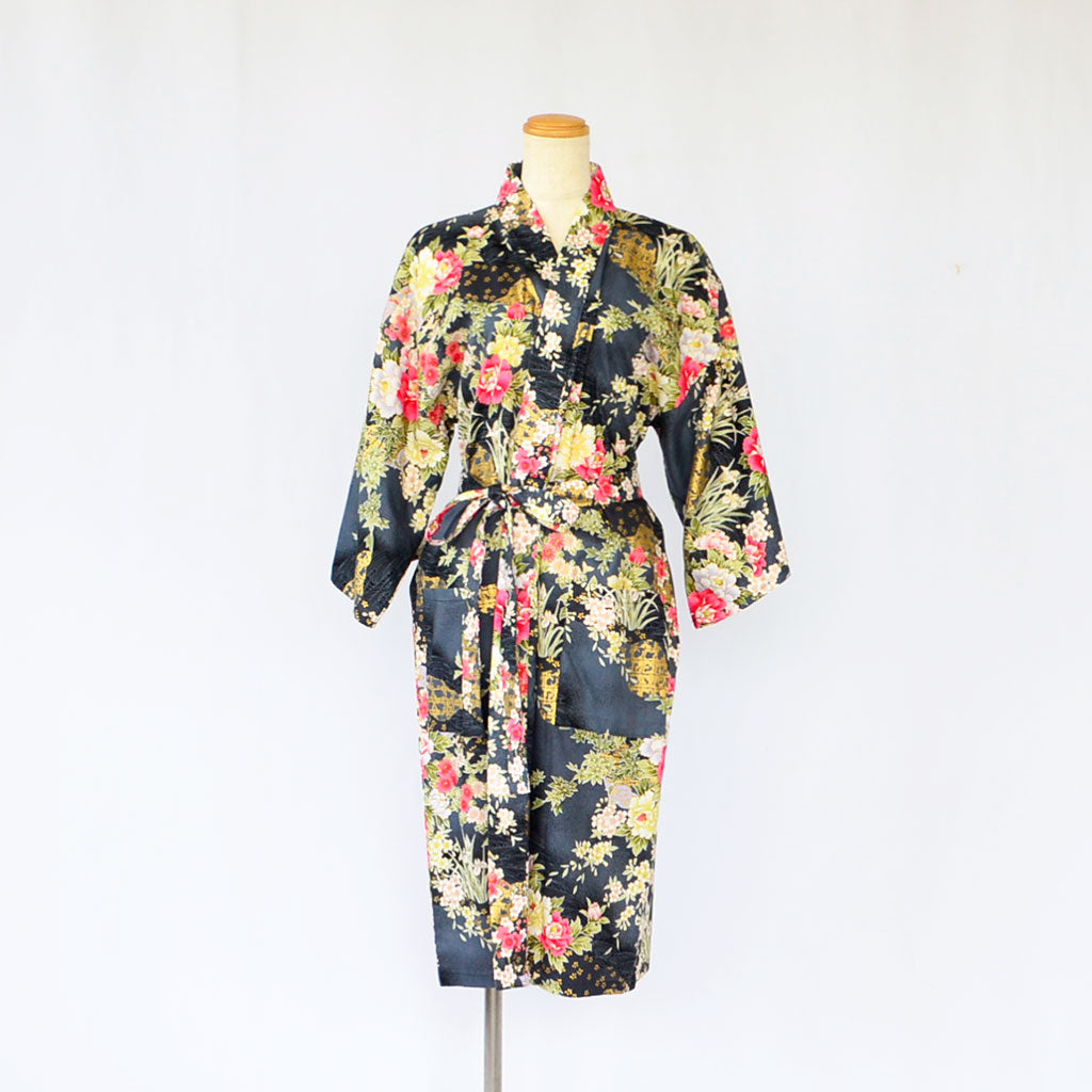 Japanese Colorful Yukata Women's Cotton Knee-length "Flower Garden"