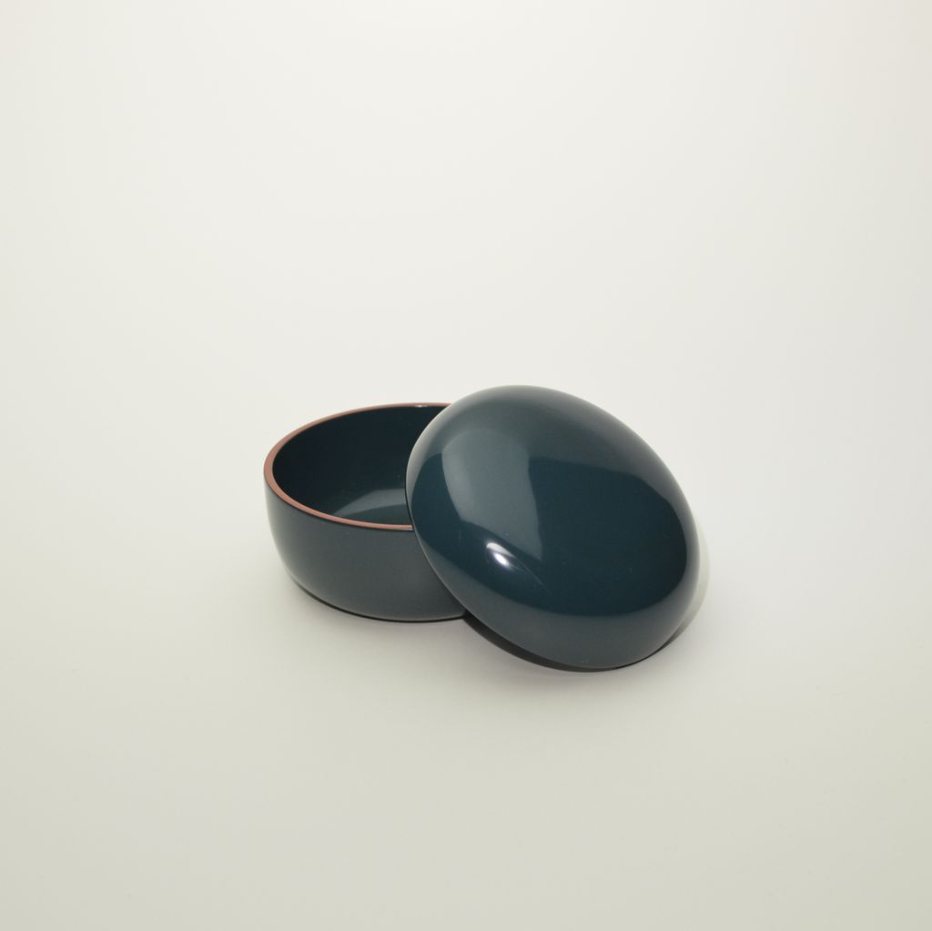 Lacquerware Candy Box "IRO-IRO Bonboniere"●