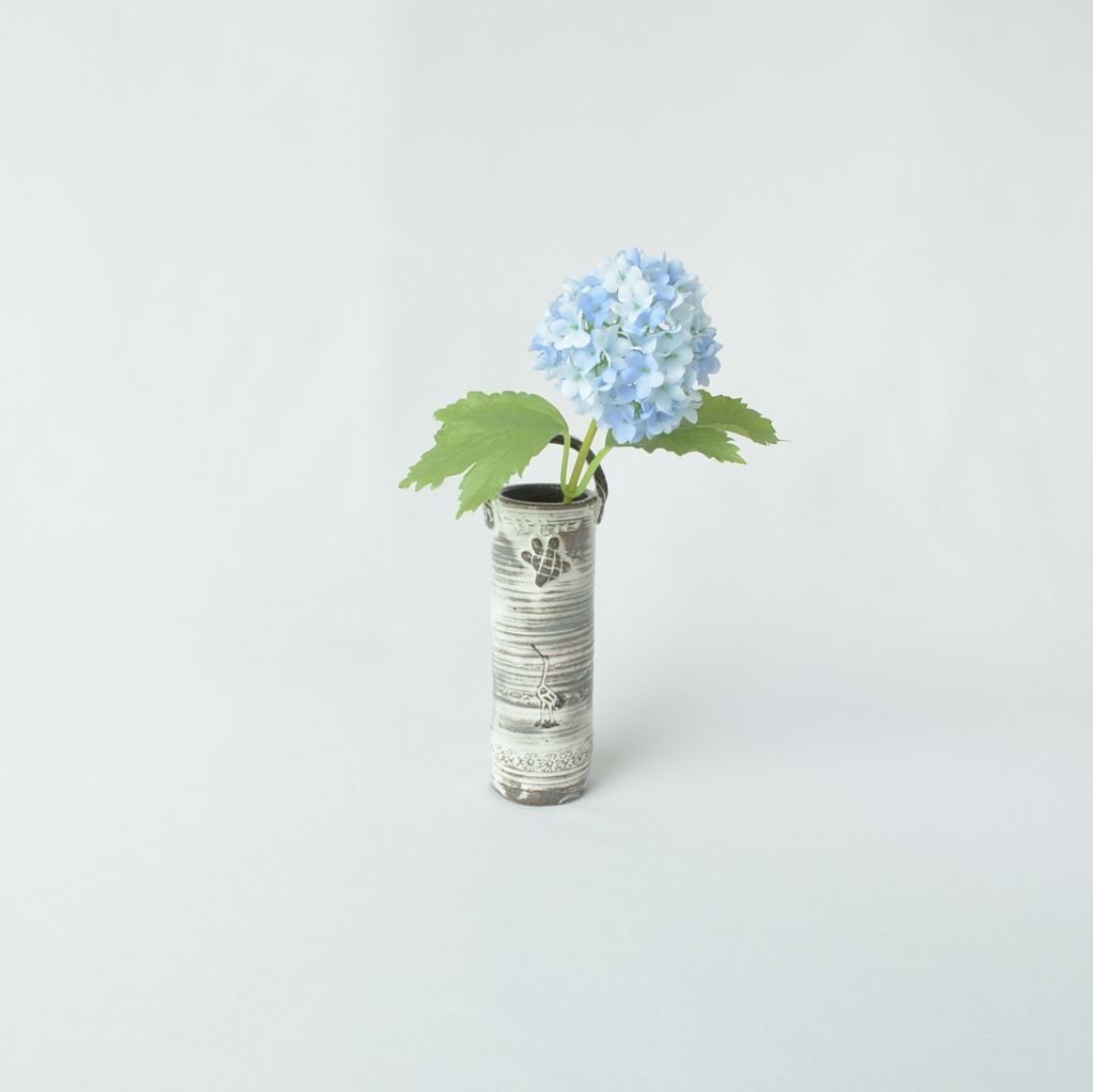 Flower Vase "Crane and Turtle"