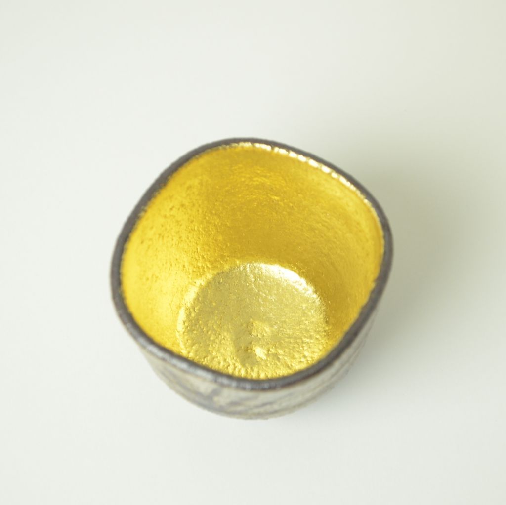 Sake Cup "Autumn Moon" Gold
