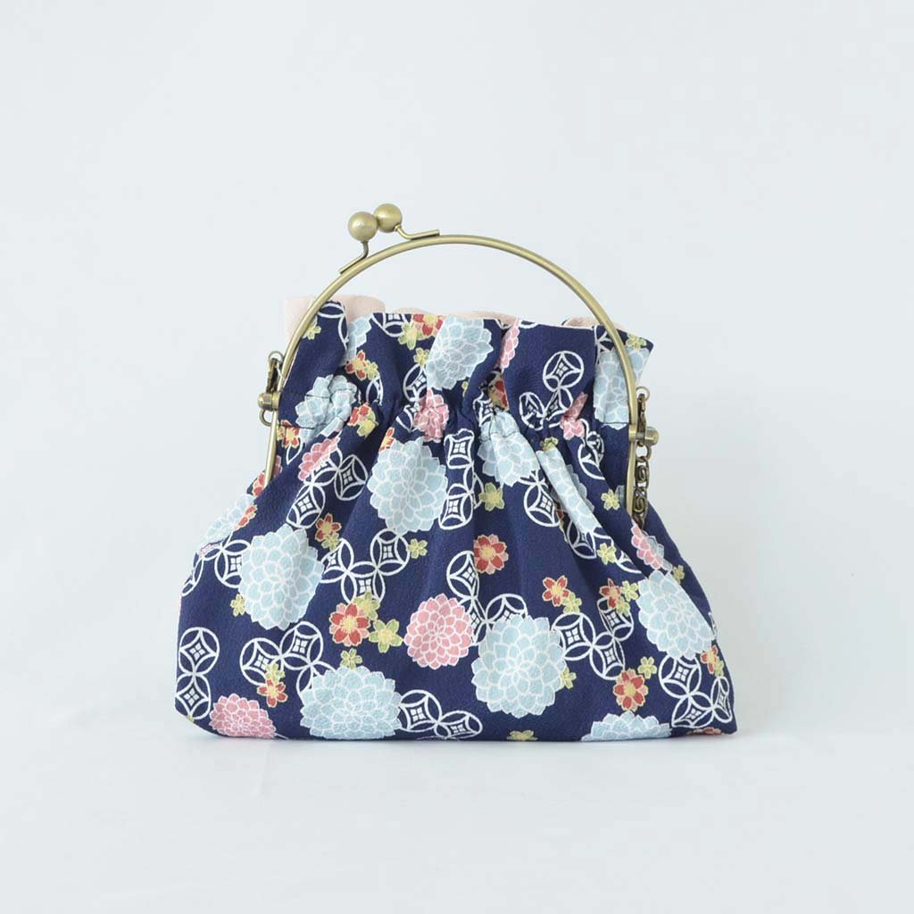 2way Chirimen bag "Japanese traditional design" (S)