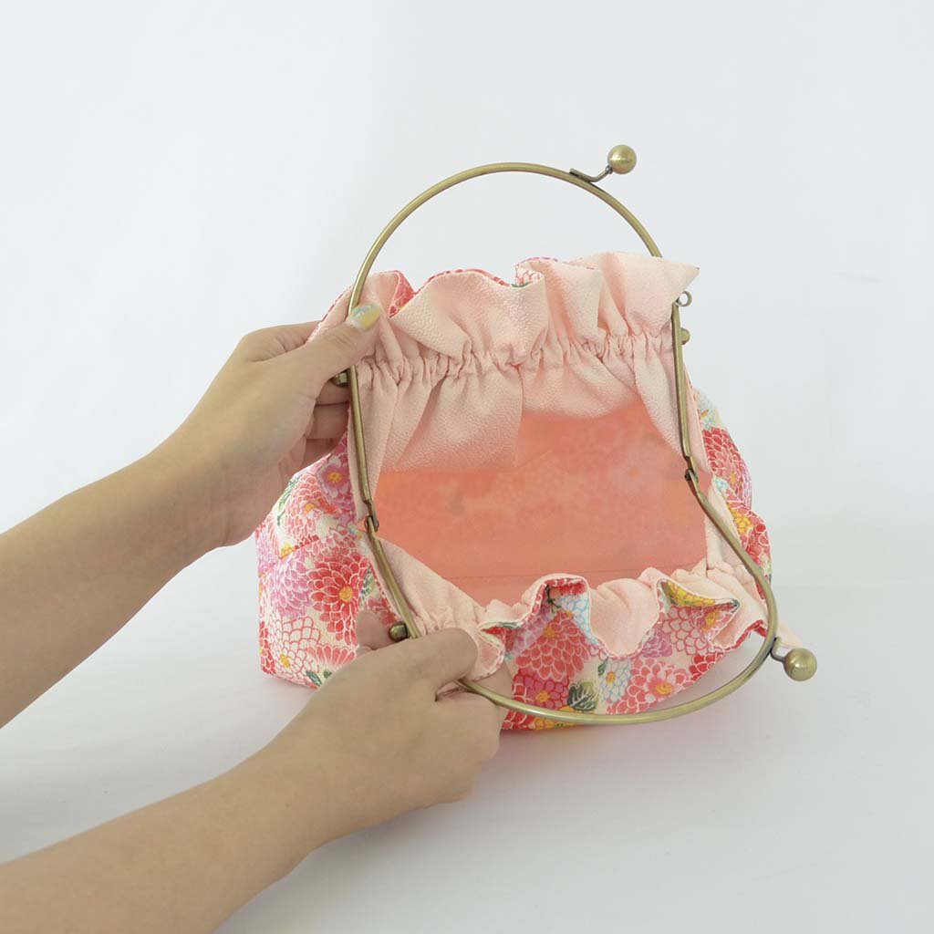 2way Chirimen bag "Japanese traditional design" (S)