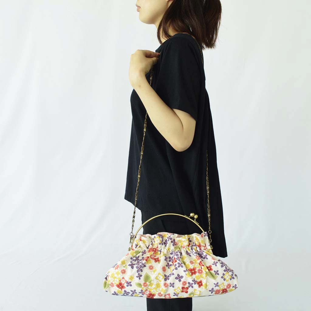 2way Chirimen bag "Japanese traditional design" (L)