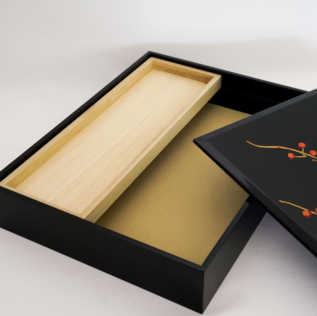 Lacquerware Box "Plum blossoms" Size 11.0 Ko-bai
