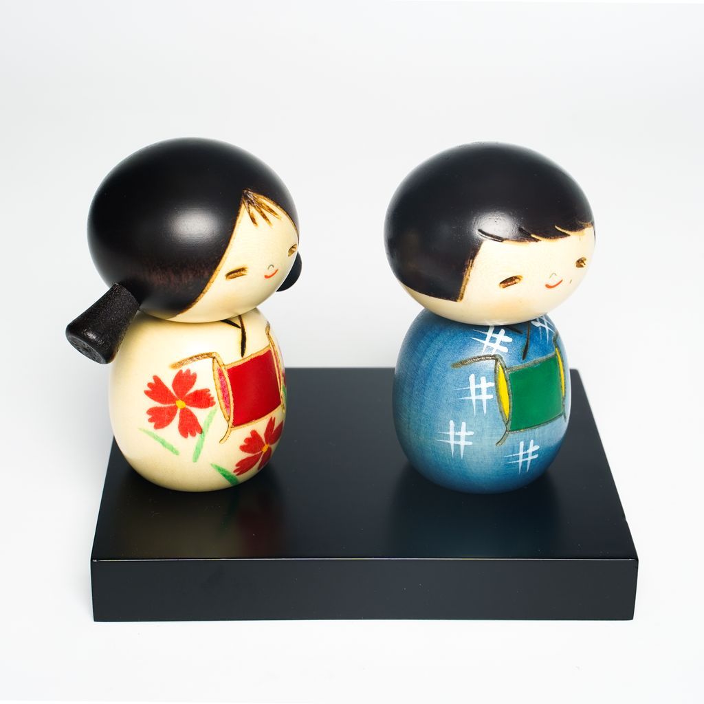 Kokeshi doll "Nakayoshi set(Besties)"