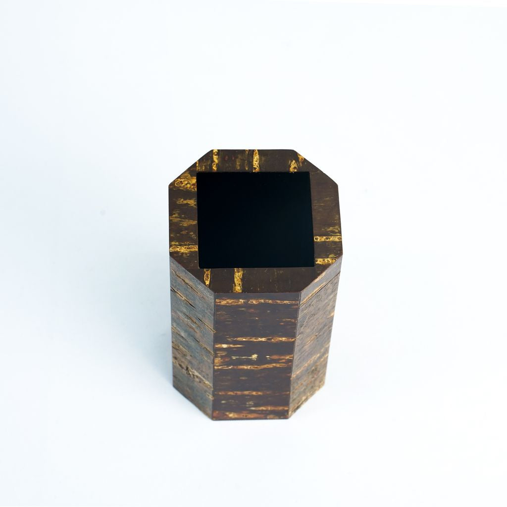 Kabazaiku Cherry Bark Chopsticks Stand