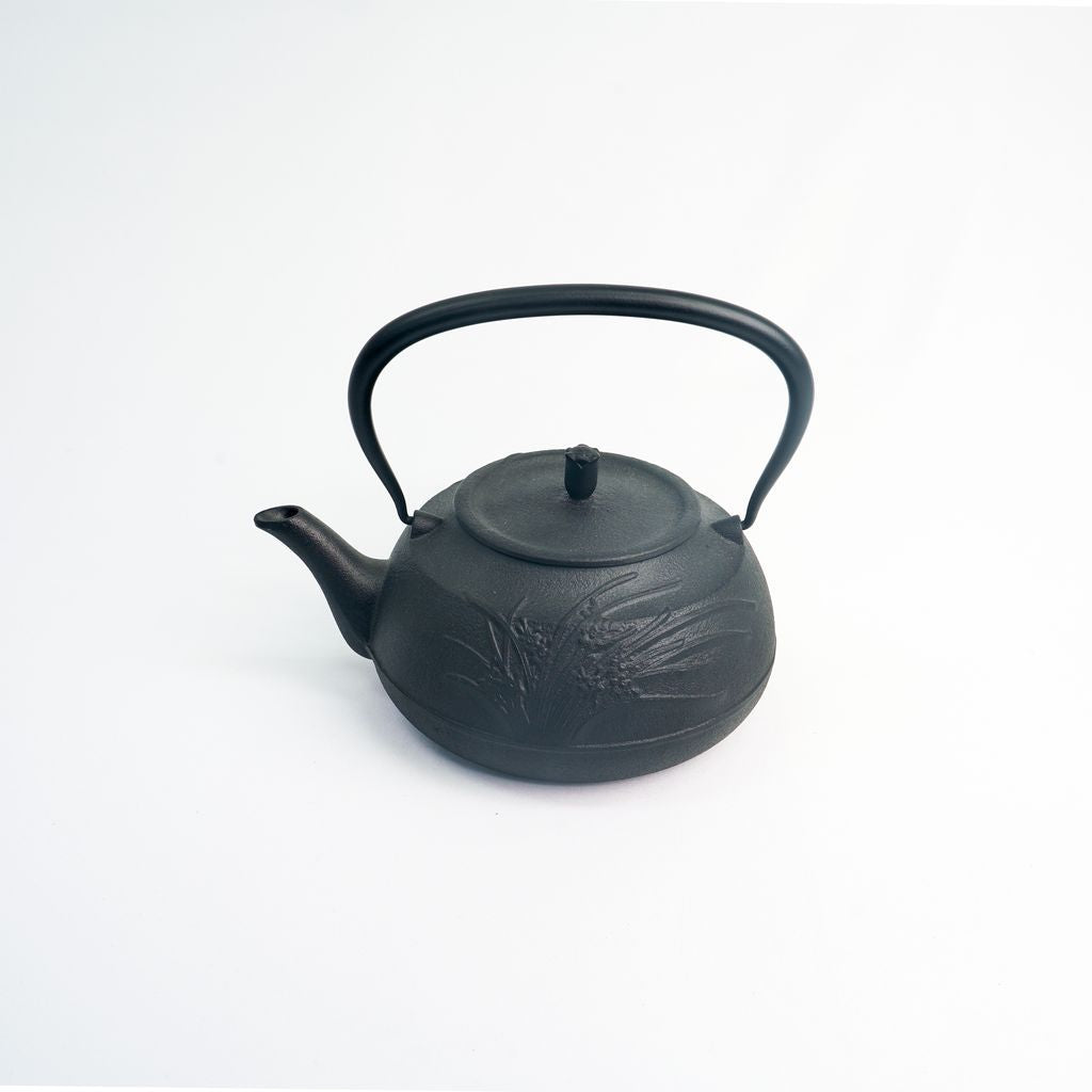Nambu Ironware Kettle "Suisen Marutsuru 1.6L"