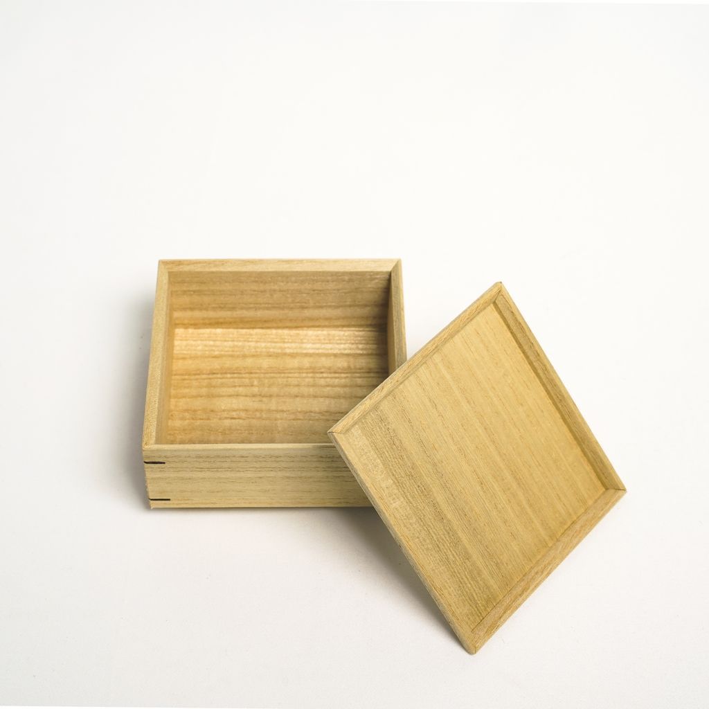 Comfort Arrangement Box, Small Fudanno Otemoto