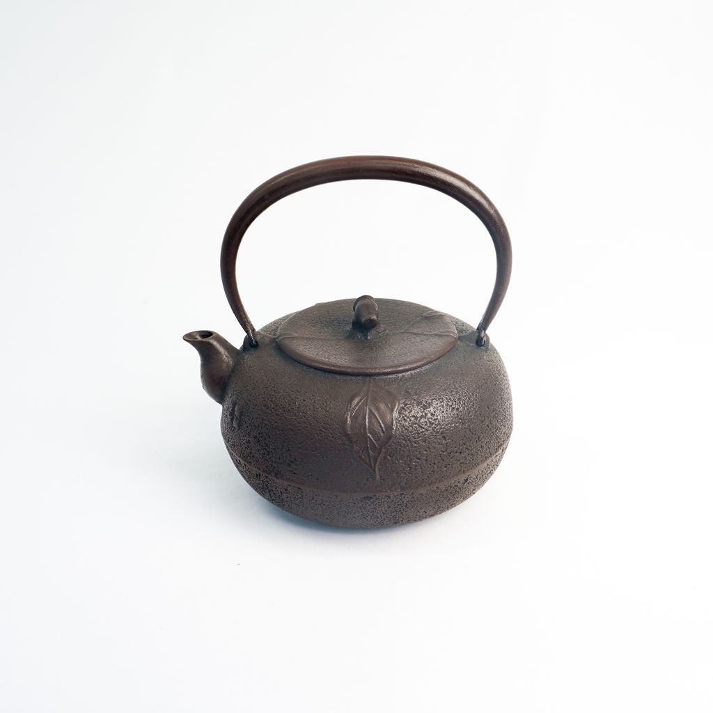 Nambu Ironware Kettle "Yuzugata Mikan 1.8L"